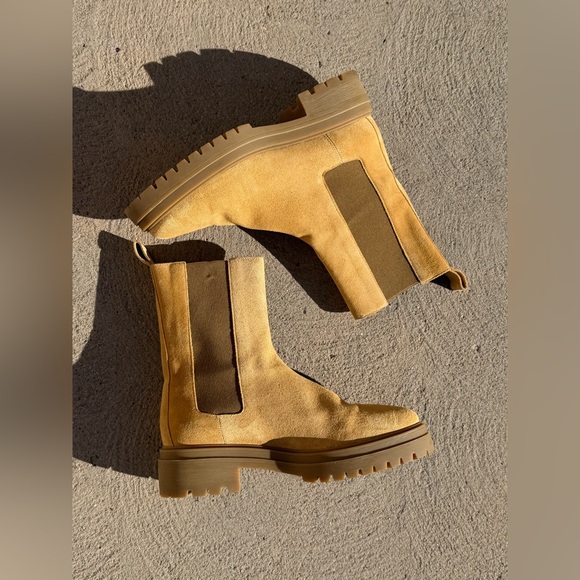 ba&sh Shoes - BA&SH CODA Suede Leather Chelsea Boots in Sand, sz 38